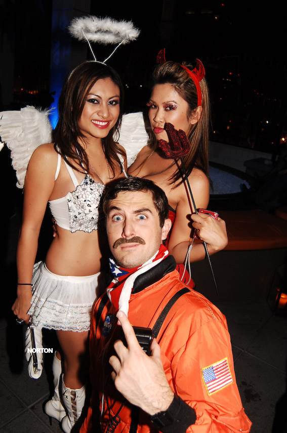 Pre-Halloween @ Ivy Hotel & After, photograph 88