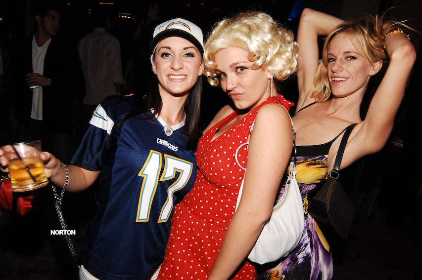 Pre-Halloween @ Ivy Hotel & After, photograph 98