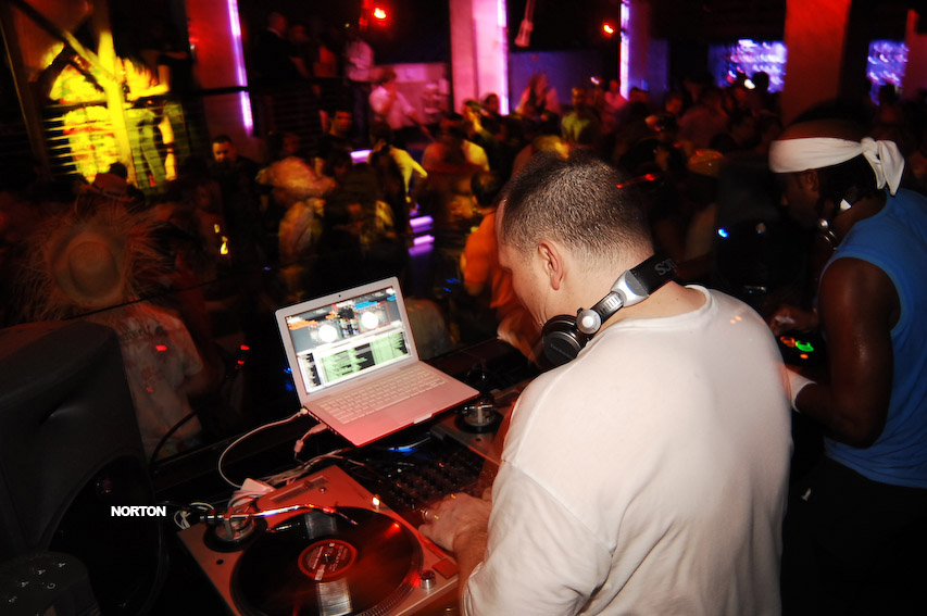 Pre-Halloween @ Ivy Hotel & After, photograph 128