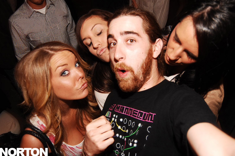 Vandalism @ Ivy Hotel + Afterparty action, photograph 39
