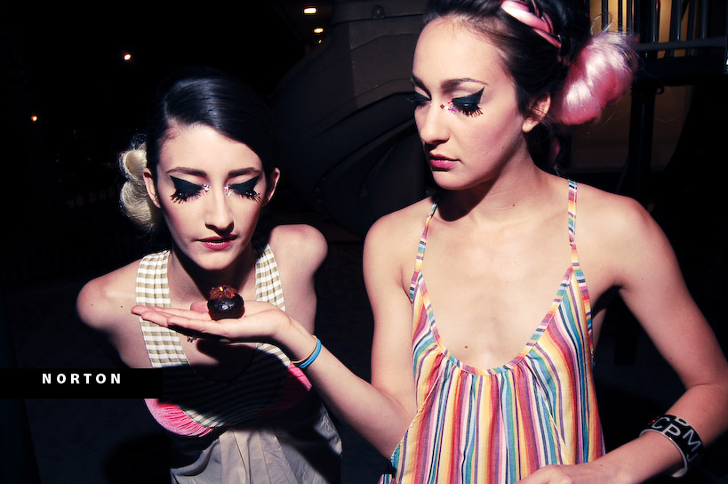 Young Professional's Fashion Mixer - Bar West, San Diego, photograph 5