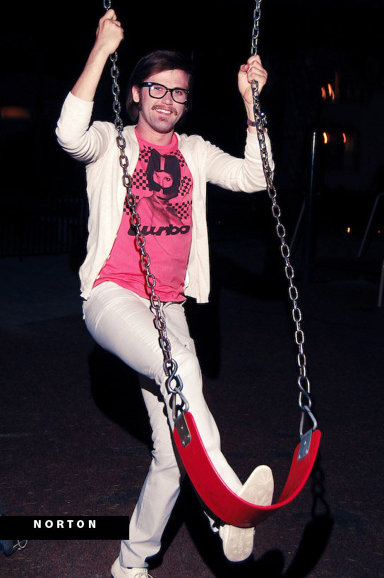 Young Professional's Fashion Mixer - Bar West, San Diego, photograph 19