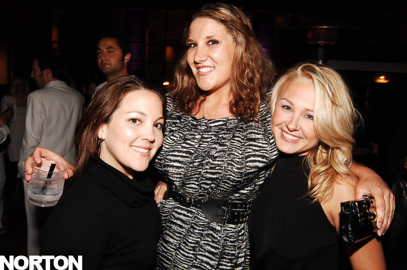 Kin Lounge Grand Re-Opening, photograph 14