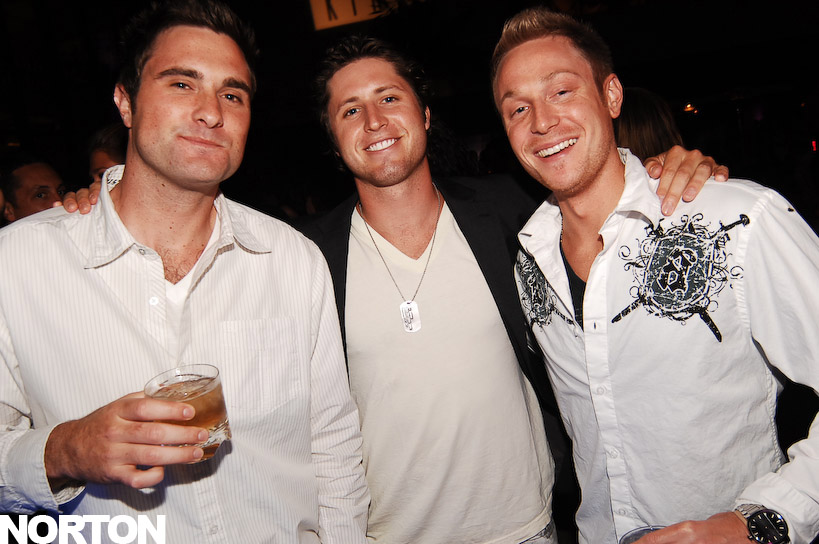 Kin Lounge Grand Re-Opening, photograph 31
