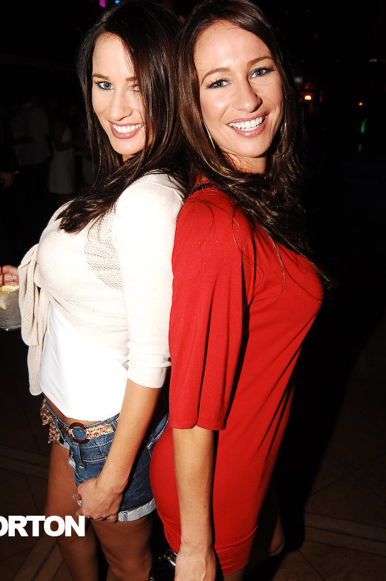 Kin Lounge Grand Re-Opening, photograph 42
