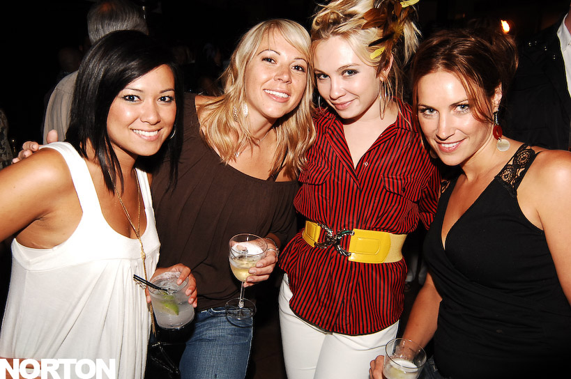 Kin Lounge Grand Re-Opening, photograph 59