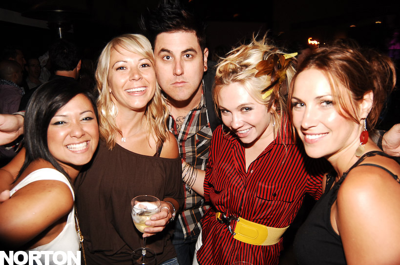 Kin Lounge Grand Re-Opening, photograph 60