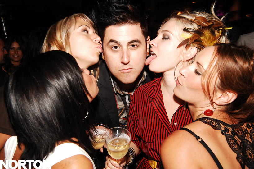 Kin Lounge Grand Re-Opening, photograph 61
