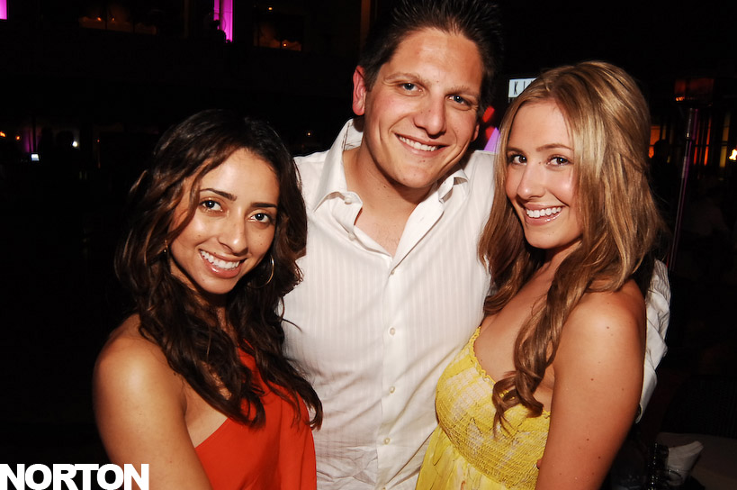 Kin Lounge Grand Re-Opening, photograph 142