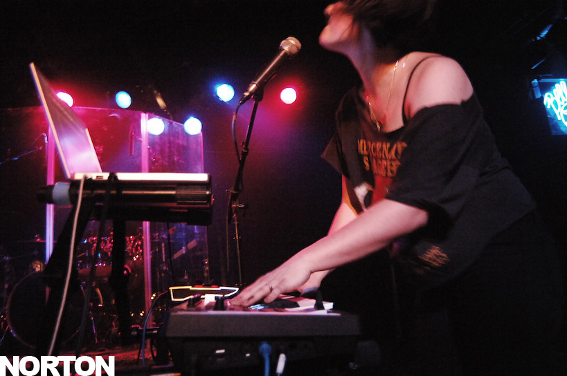M83 @ Belly Up + Dayna's Bday, photograph 42