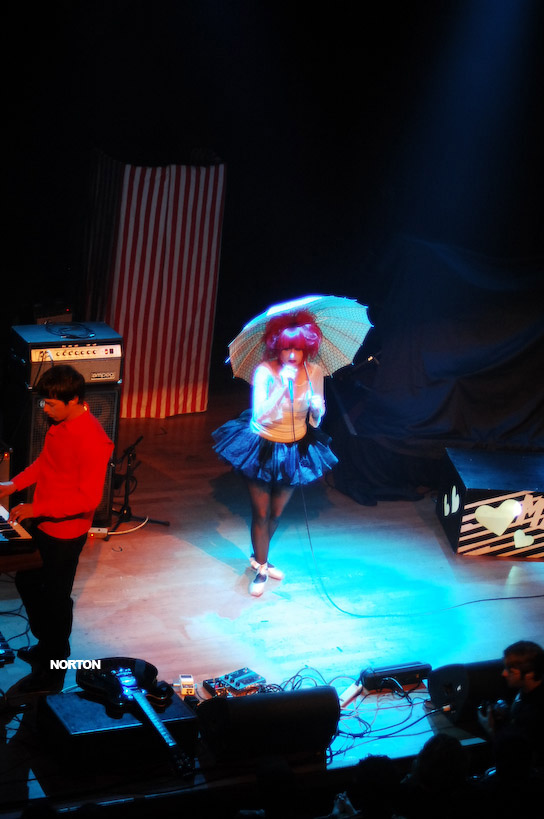 Maystar Live @ HOB w/Dresden Dolls, photograph 3