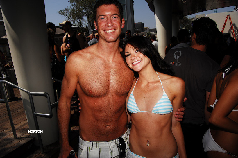 Intervention Sundays at Moonstone Lounge - Hardrock Hotel, photograph 10
