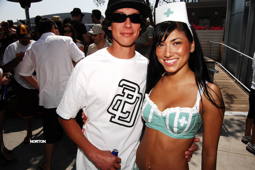 Intervention Sundays at Moonstone Lounge - Hardrock Hotel, photograph 37