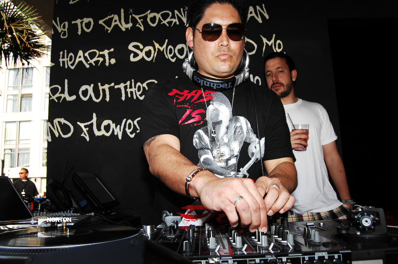 Intervention Sundays at Moonstone Lounge - Hardrock Hotel, photograph 138