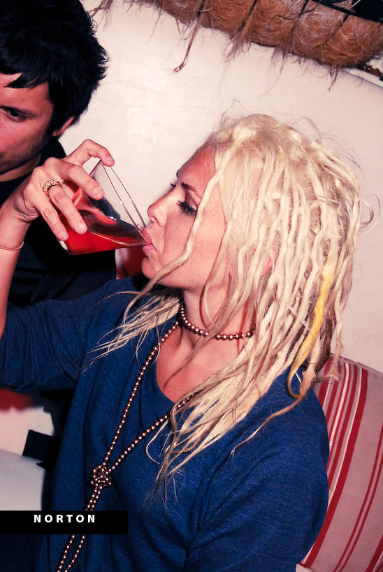 Neil's Birthday Soiree @ the Lei Lounge, photograph 71