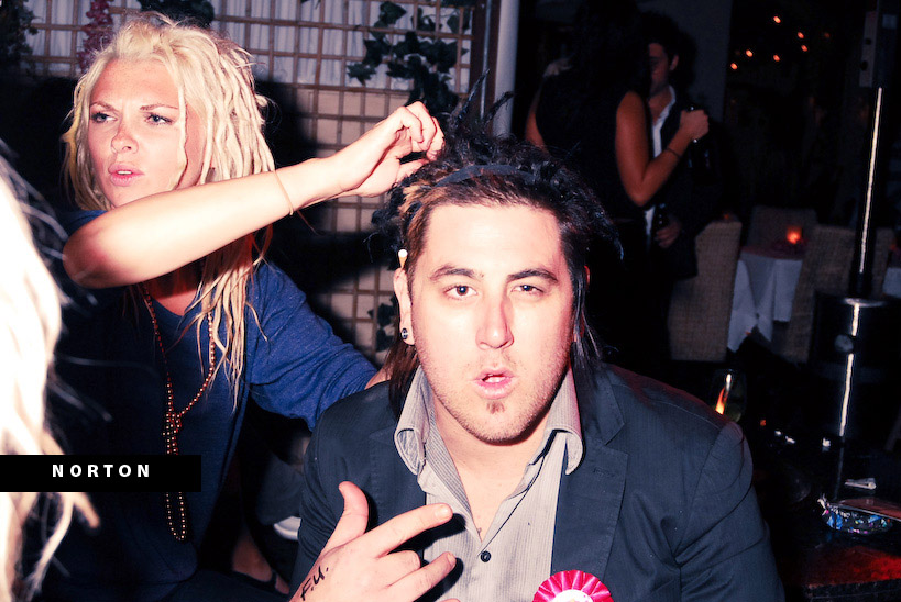 Neil's Birthday Soiree @ the Lei Lounge, photograph 75