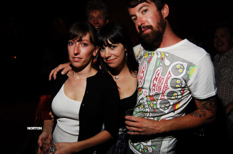 Neon Party @ U-31, photograph 24