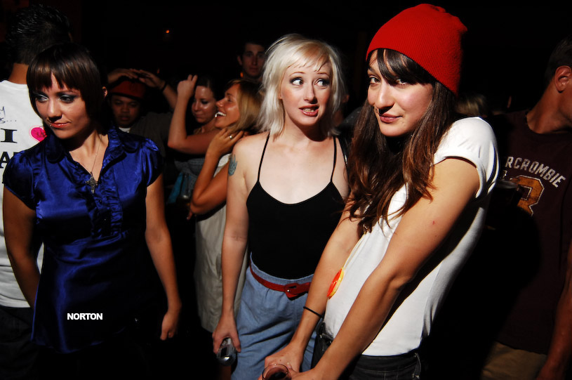 Neon Party @ U-31, photograph 72