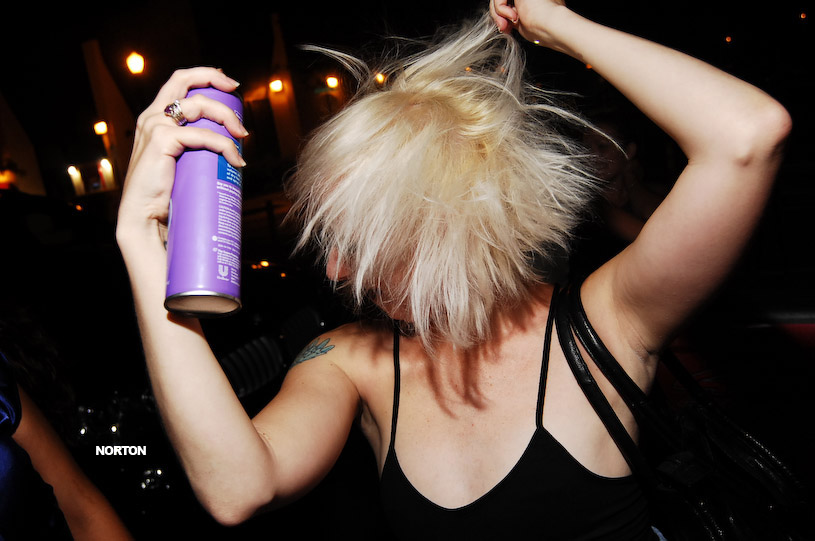 Neon Party @ U-31, photograph 121