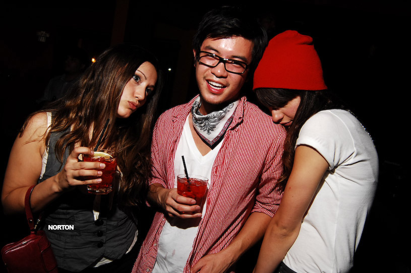 Neon Party @ U-31, photograph 168