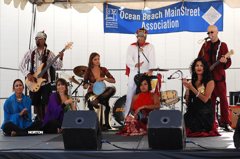 Welcome to the OB Street Fair, photograph 67