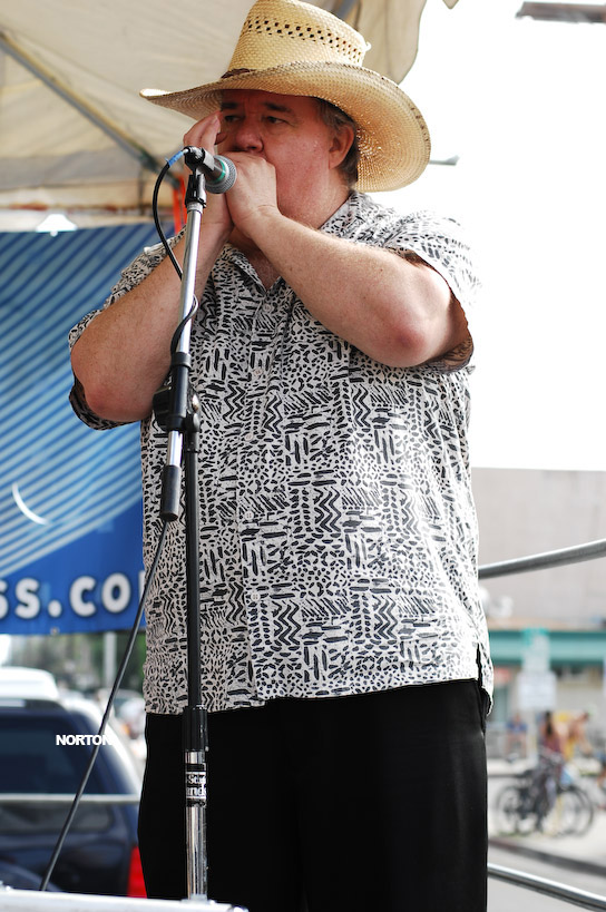 Welcome to the OB Street Fair, photograph 89