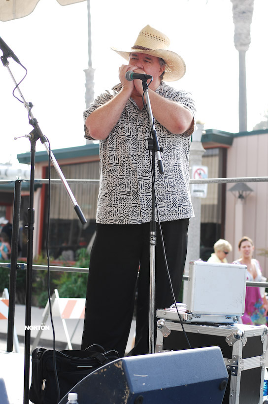 Welcome to the OB Street Fair, photograph 93