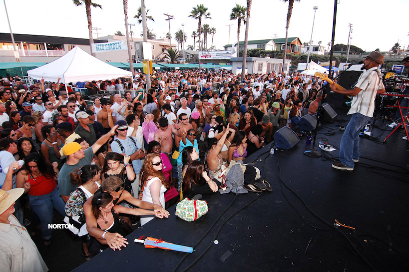 Welcome to the OB Street Fair, photograph 256