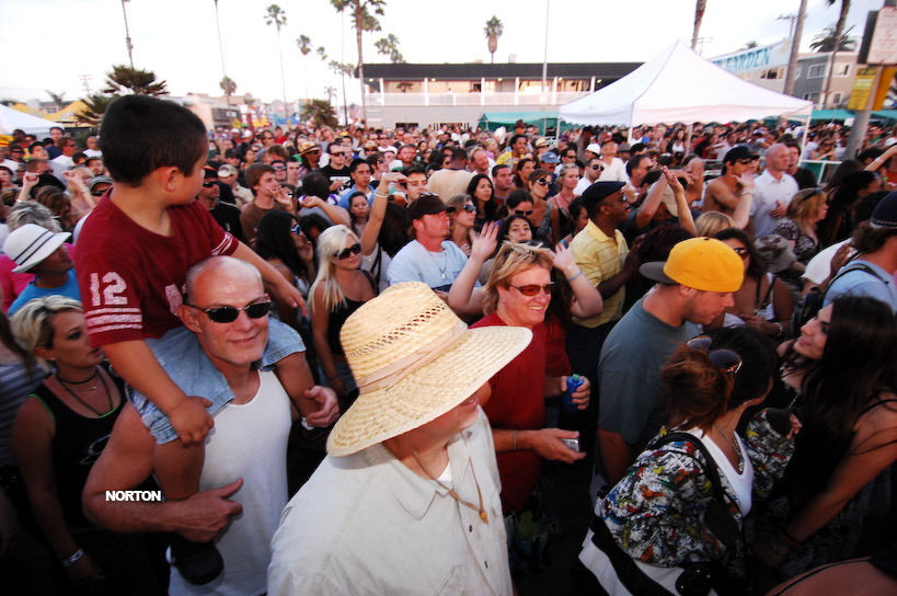 Welcome to the OB Street Fair, photograph 259