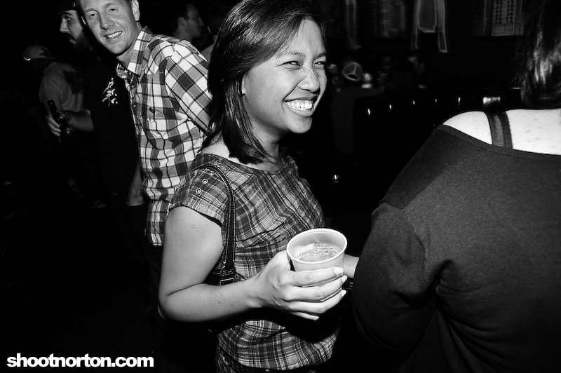 OVERTIME @ The Office Bar, photograph 4