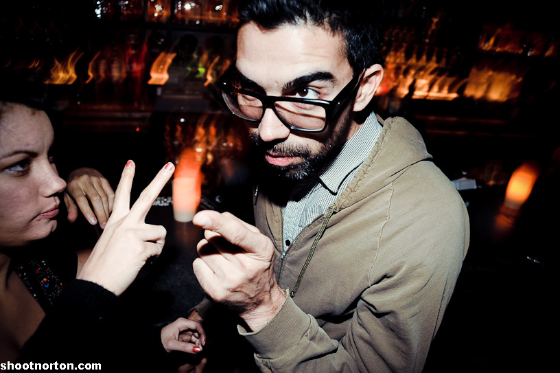 LESANDS + THE HOWLS @ Office Bar, photograph 37
