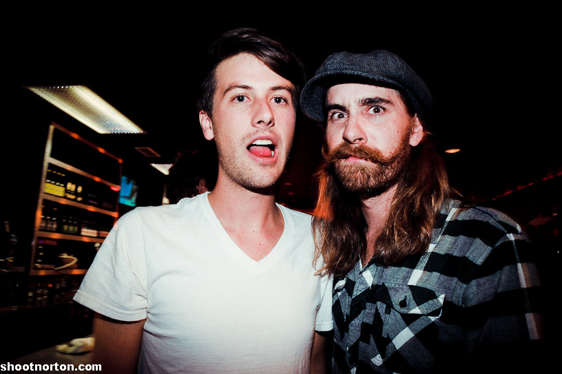 LESANDS + THE HOWLS @ Office Bar, photograph 71