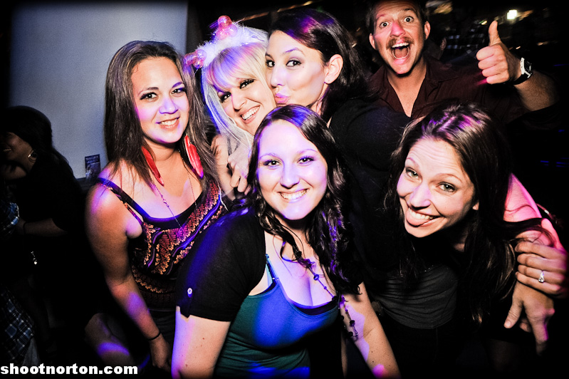 Beauty Bar Reunion Party @ The Office Bar, photograph 5