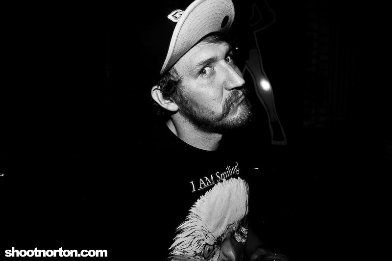 Overtime @ the Office Bar, photograph 31