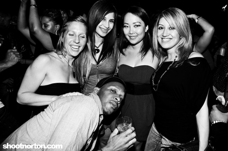 Overtime @ the Office Bar, photograph 43