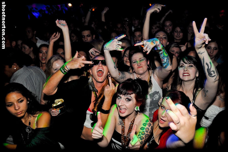 DEV Live @ On Broadway San Diego, photograph 121