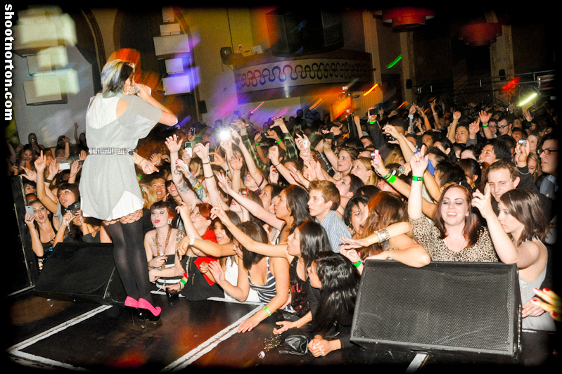 DEV Live @ On Broadway San Diego, photograph 132