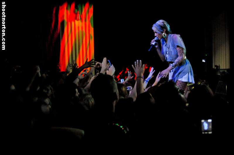 DEV Live @ On Broadway San Diego, photograph 150