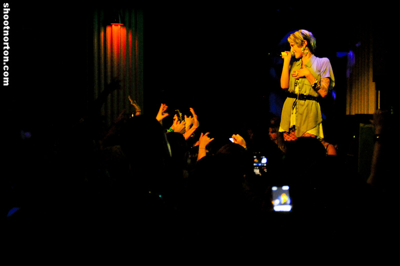 DEV Live @ On Broadway San Diego, photograph 153