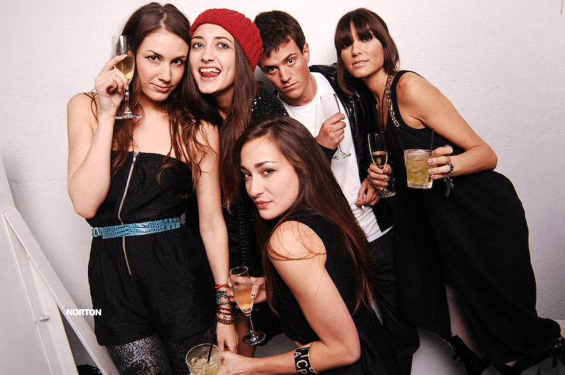 Go-Go Academy @ Airport - Posso the DJ, photograph 18