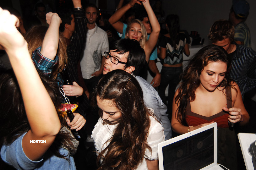 Go-Go Academy @ Airport - Posso the DJ, photograph 79