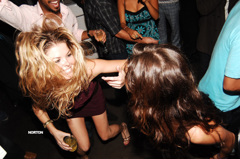 Go-Go Academy @ Airport - Posso the DJ, photograph 127