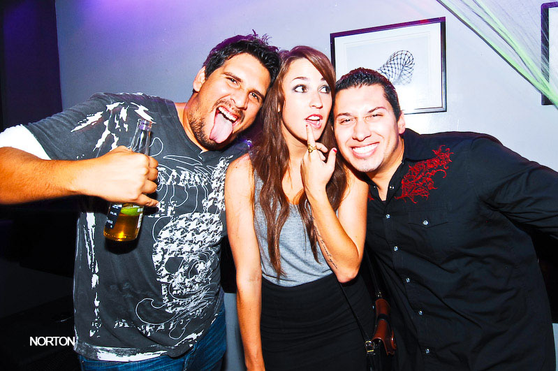 SD vs. OC edition of MUTE Fridays @ Bar Proof, photograph 27
