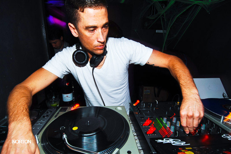 SD vs. OC edition of MUTE Fridays @ Bar Proof, photograph 89