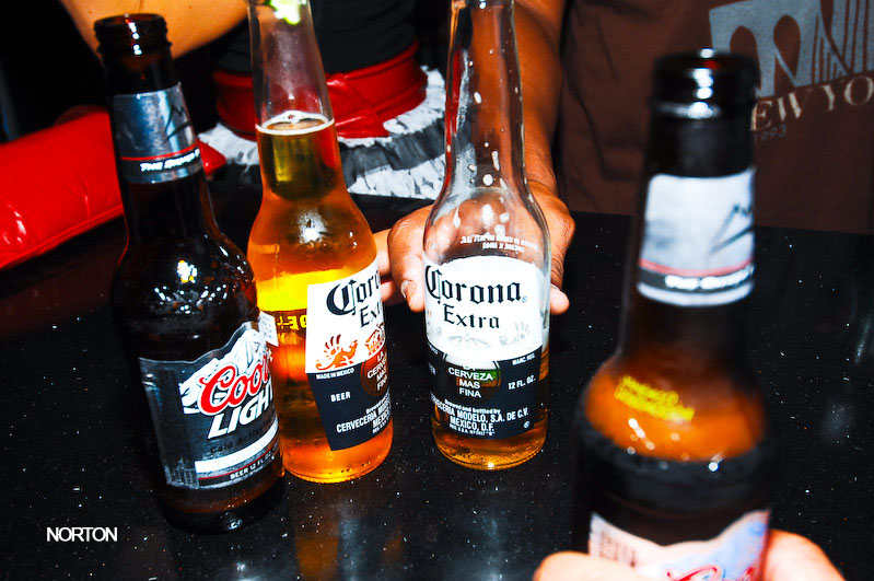 SD vs. OC edition of MUTE Fridays @ Bar Proof, photograph 98