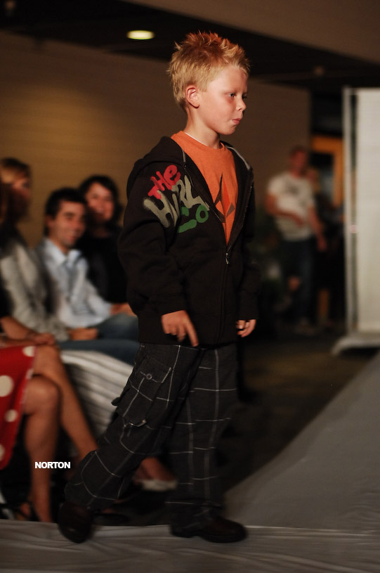Salon Radius Runway Event, photograph 76
