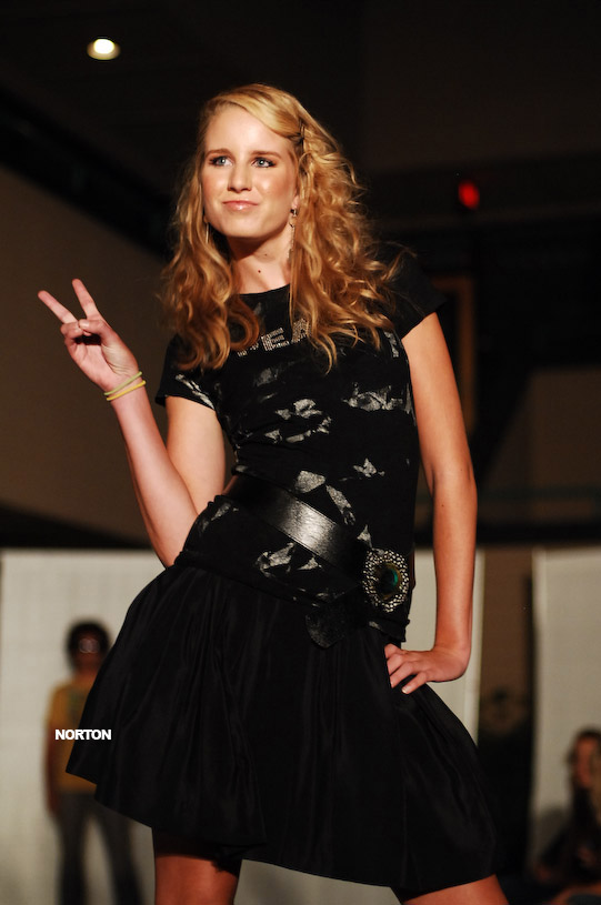 Salon Radius Runway Event, photograph 93
