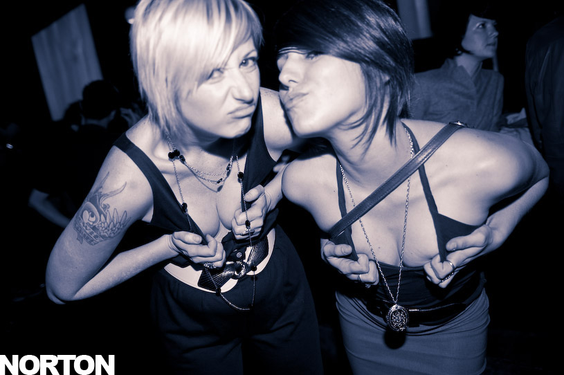 Random Shots - 923 Club - Scooba Shack - U-31, photograph 34