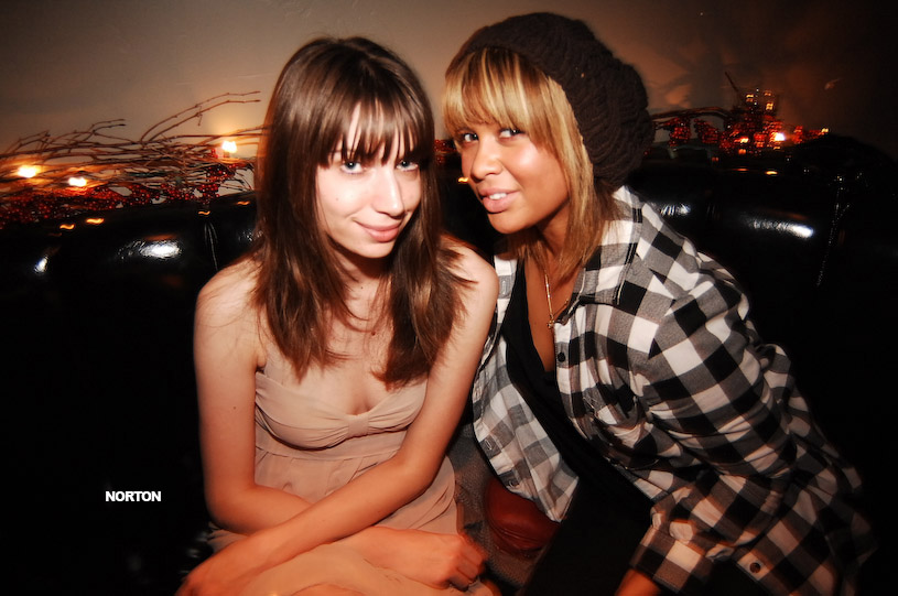 RE-AMP Thursdays @ The Office, photograph 11