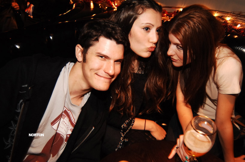 RE-AMP Thursdays @ The Office, photograph 46